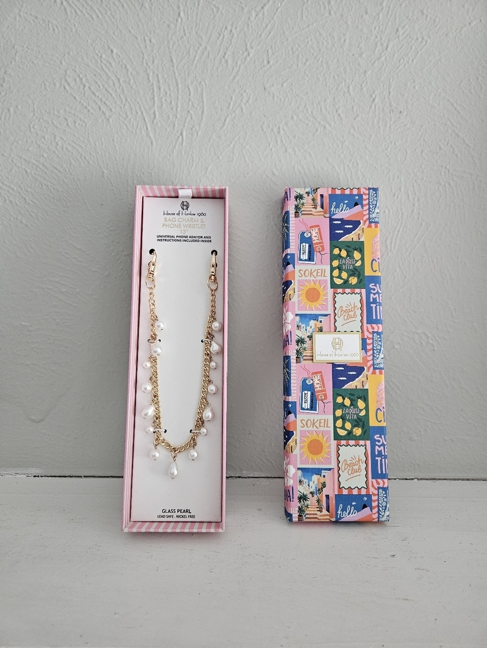 NWT House Of Harlow 1960 Gold Chain With Glass Pearl Universal Phone Wristlet